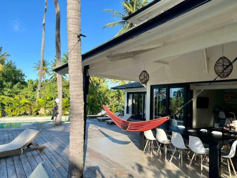 Imagem de Casa moderna e ampla com piscina na Ilha do Guajiru